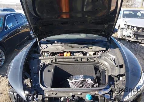 2024 Audi Rs E-Tron Gt Quattro from USA, damaged, VIN WAUBHBFW1R7901145